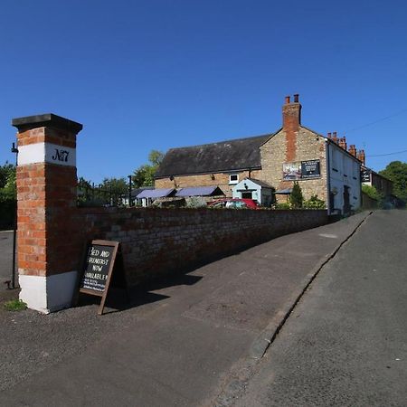 The White Lion At Wicken Bed and Breakfast Milton Keynes Exteriör bild