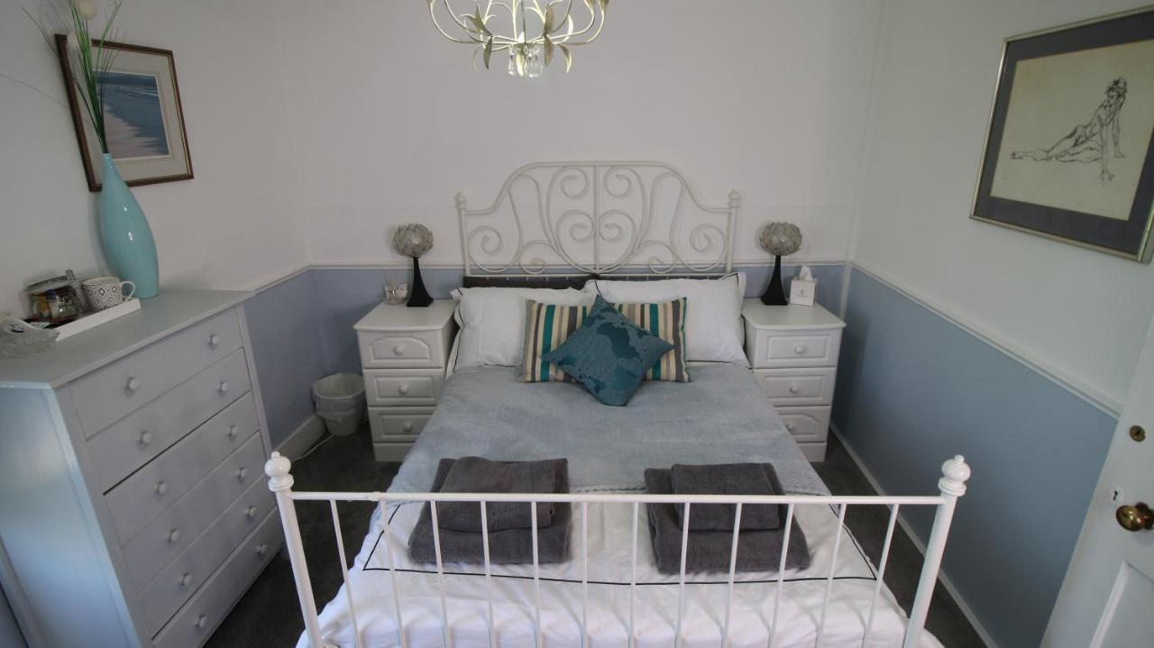 The White Lion At Wicken Bed and Breakfast Milton Keynes Exteriör bild